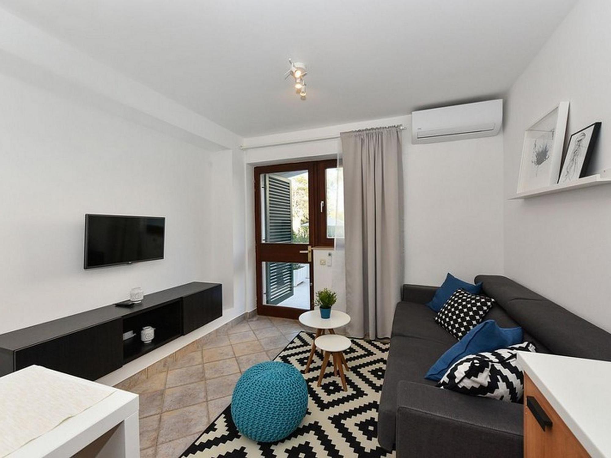 Mediterraneo Garden Apartments Петркане Стая снимка