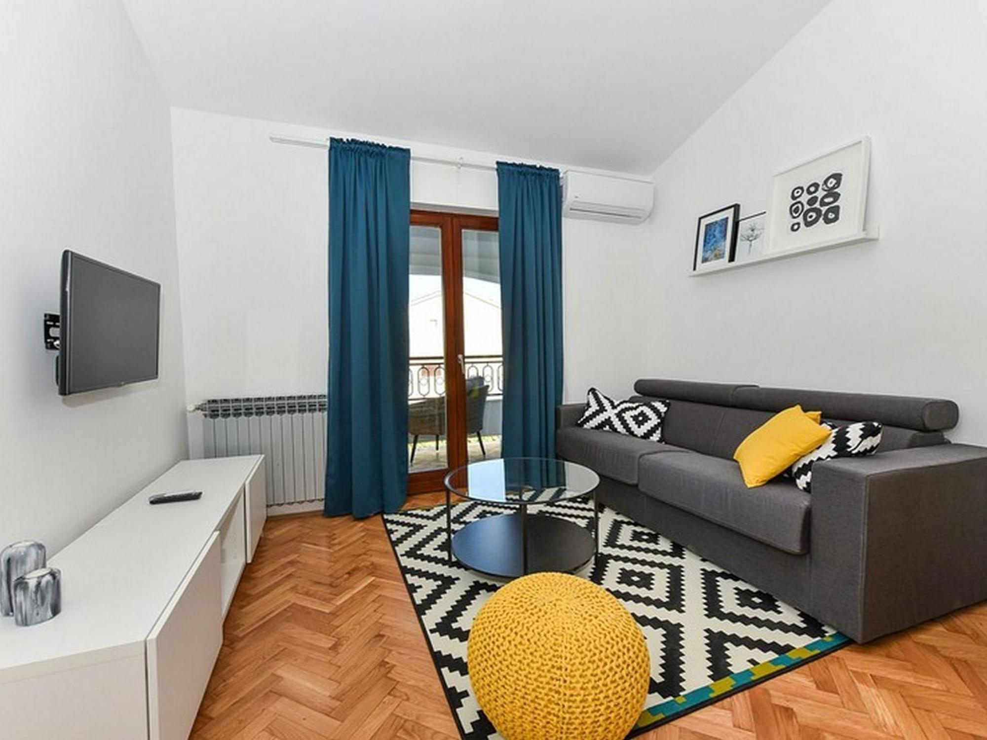Mediterraneo Garden Apartments Петркане Стая снимка