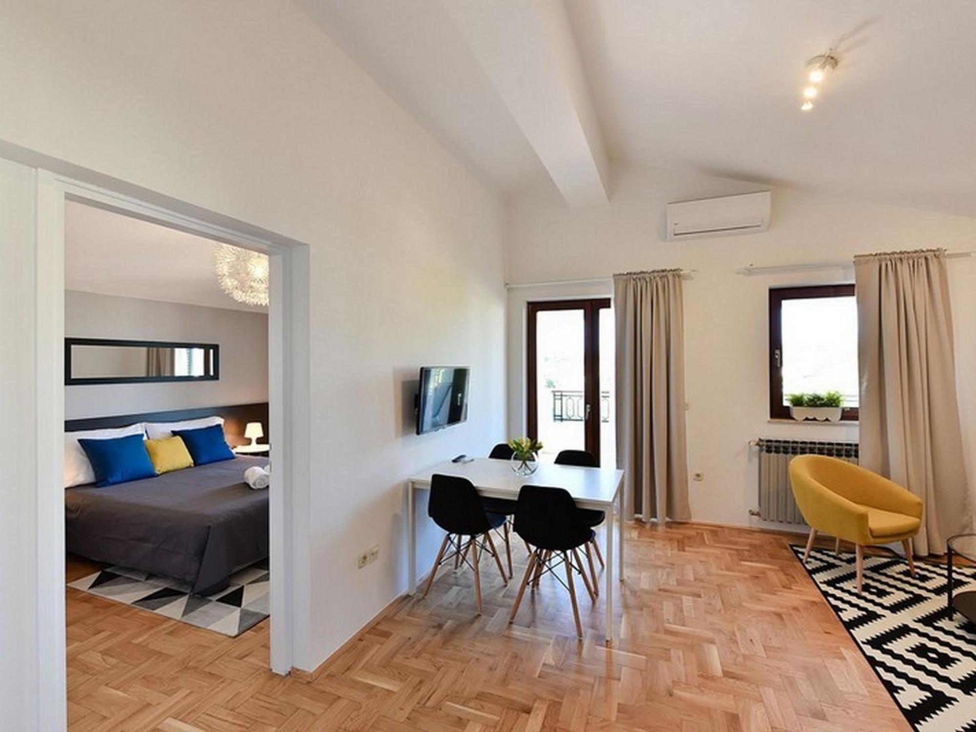 Mediterraneo Garden Apartments Петркане Стая снимка