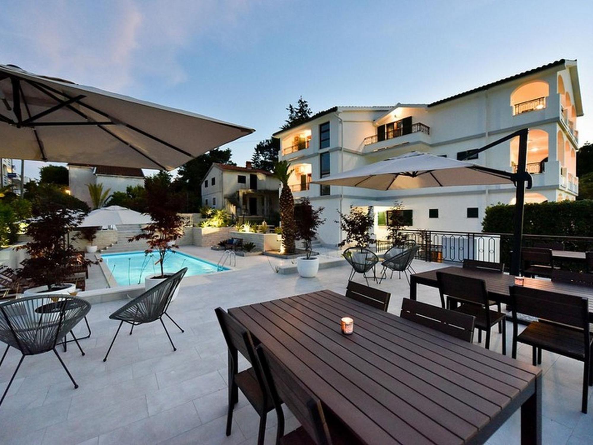 Mediterraneo Garden Apartments Петркане Стая снимка