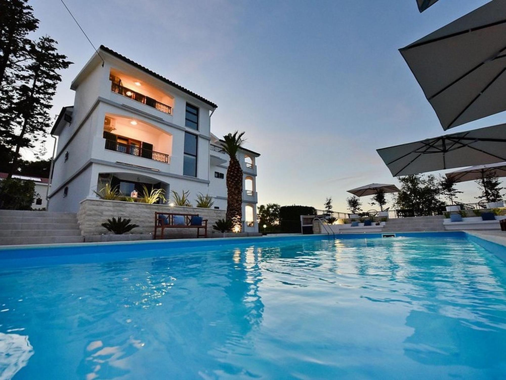 Mediterraneo Garden Apartments Петркане Стая снимка