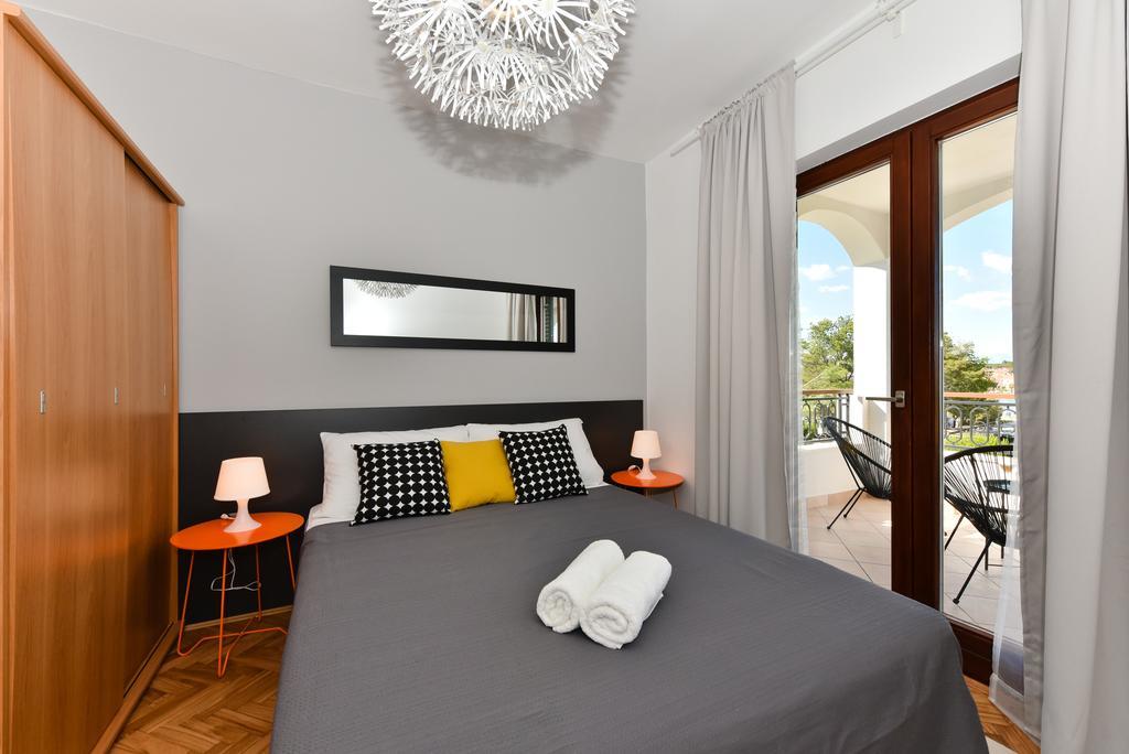 Mediterraneo Garden Apartments Петркане Екстериор снимка